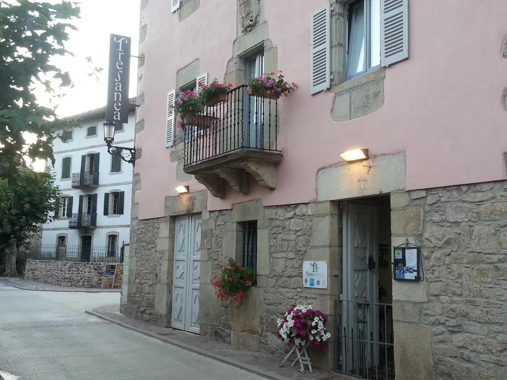 Tresanea Apartamentos Ituren Exterior foto